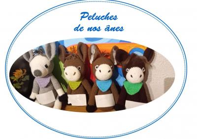 Peluches de nos a nes